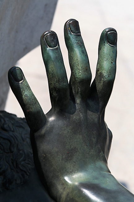 Stadio dei marmi 323